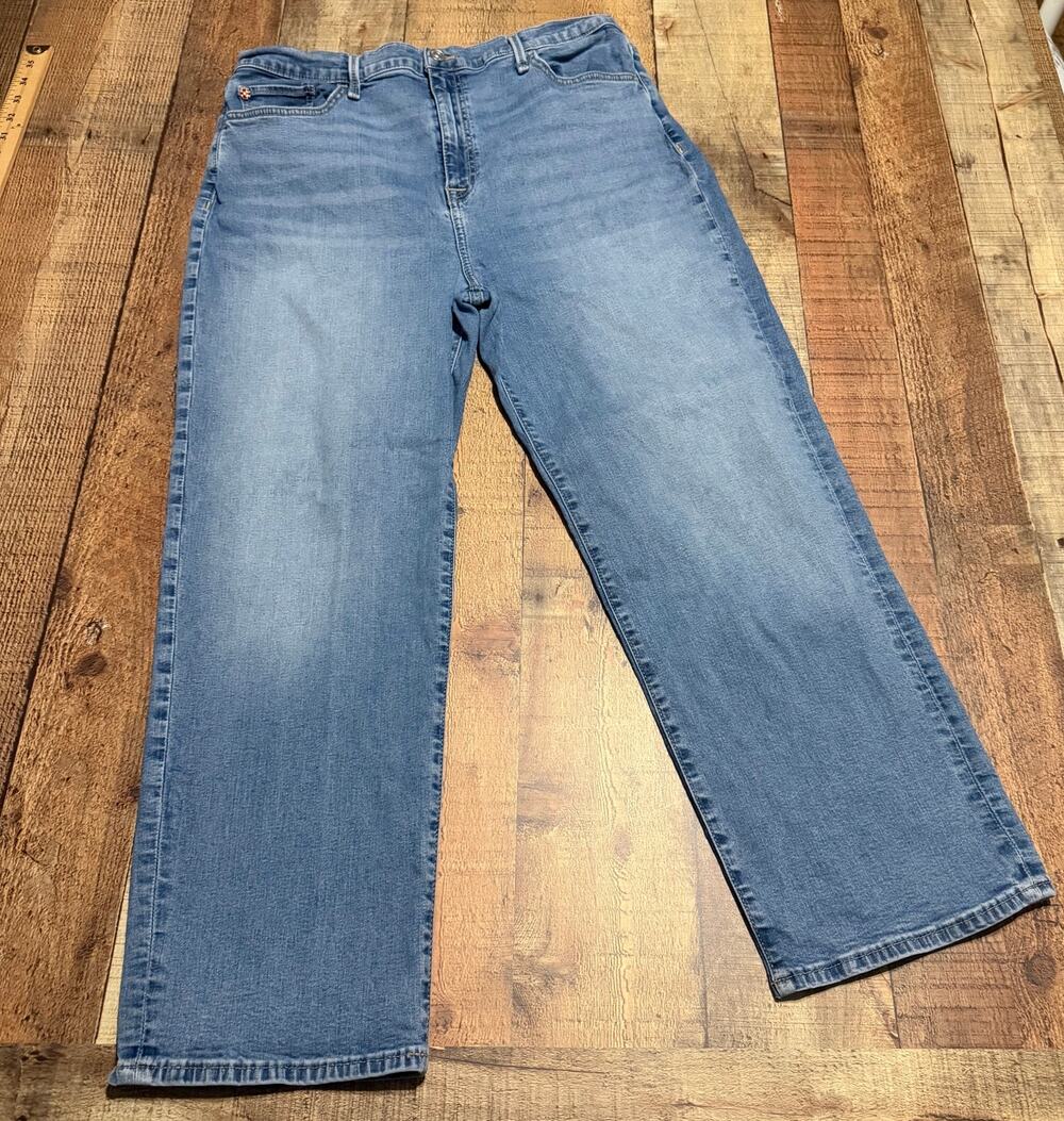 Hudson Wmns Medium Denim Cropped Straight Leg Noa Jeans Sz 33 Classic Minimalist